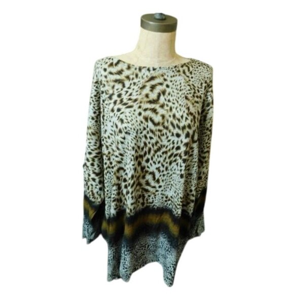 Jess & Jane Size 3X Plus Size Artsy Leopard  Safari  Knit Top NWT - Picture 1 of 3